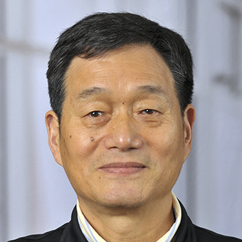 Headshot of Rulong Shen, MD